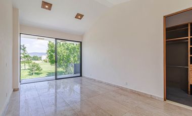 CASA EN VENTA EN PARAISO COUNTRY CLUB A 5 MINUTOS DE BURGOS