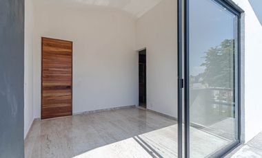 CASA EN VENTA EN PARAISO COUNTRY CLUB A 5 MINUTOS DE BURGOS