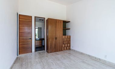 CASA EN VENTA EN PARAISO COUNTRY CLUB A 5 MINUTOS DE BURGOS