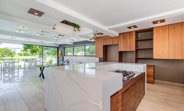 CASA EN VENTA EN PARAISO COUNTRY CLUB A 5 MINUTOS DE BURGOS