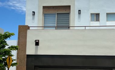 Vendo Casa en Sonora la Ciudad de Hermosillo en  Fracc. Rivello al poniente de la ciudada.