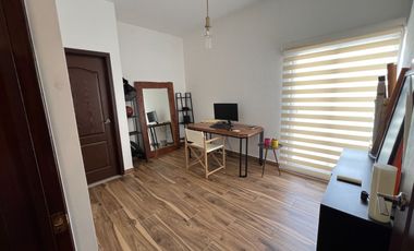 Vendo Casa en Sonora la Ciudad de Hermosillo en  Fracc. Rivello al poniente de la ciudada.