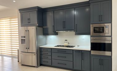 Vendo Casa en Sonora la Ciudad de Hermosillo en  Fracc. Rivello al poniente de la ciudada.