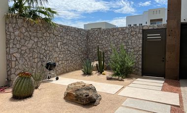 Vendo Casa en Sonora la Ciudad de Hermosillo en  Fracc. Rivello al poniente de la ciudada.