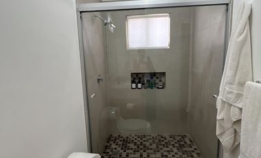 Vendo Casa en Sonora la Ciudad de Hermosillo en  Fracc. Rivello al poniente de la ciudada.