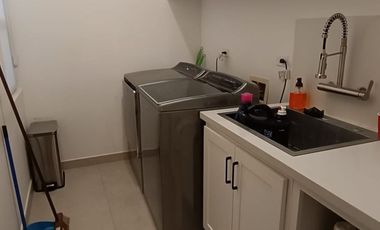 Vendo Casa en Hermosillo Sonora en Fracc Rivello Residencial al Pte de la Ciudad