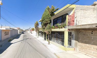 Casa en Remante Bancario.  **Fantástica oportunidad que no puede dejar pasar**