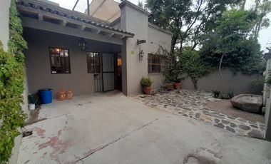 Casa Calzada de La Aurora