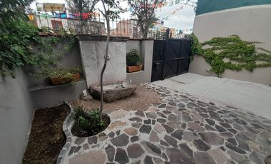 Casa Calzada de La Aurora