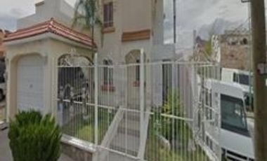 VENTA DE CASA EN Zimbabwe 9109, Fraccionamiento Praderas de Leon, Chihuahua, México