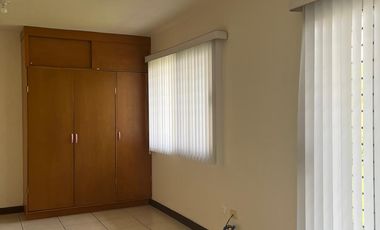 CASA EN RENTA EN BOSQUES DE LAS CUMBRES