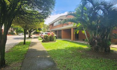 CASA EN VENTA EN CARTAGO VALLE BARRIO EL PRADO
