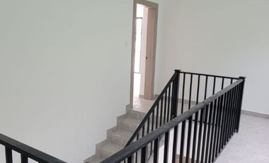 En venta lujosa y moderna casa de estreno en Ciudad Celeste, via a Samborondon