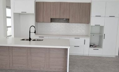 En venta lujosa y moderna casa de estreno en Ciudad Celeste, via a Samborondon