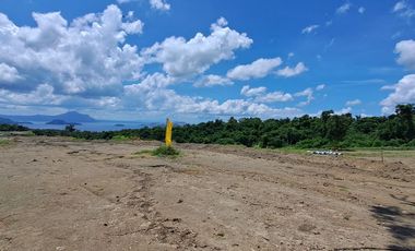 Enjoy the countryside view at TREALVA at Midlands West in Tagaytay Highlands