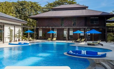 Luxury 3 Bedrooms Unfurnished Condo Unit in 32 Sanson By Rockwell