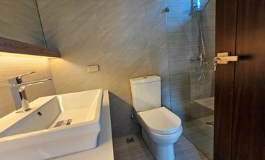 NICE LOCATION MODERN SINGLE DETACHED HOUSE AND LOT IN BF HOMES PARANAQUE CITY
