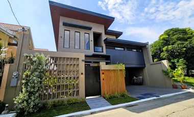 HUGE ELEGANT SINGLE DETACHED HOUSE AND LOT IN BF HOMES PARANAQUE CITY