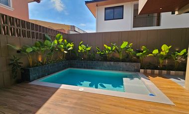 HUGE ELEGANT SINGLE DETACHED HOUSE AND LOT IN BF HOMES PARANAQUE CITY