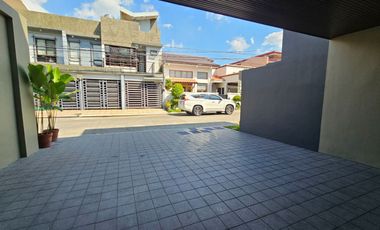 HUGE ELEGANT SINGLE DETACHED HOUSE AND LOT IN BF HOMES PARANAQUE CITY