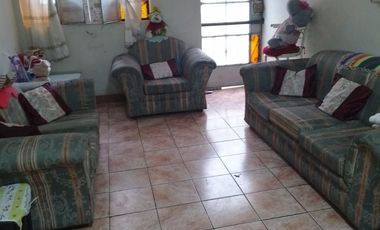 VENTA CASA DE 3 PISOS Y AZOTEA A UNAS CUADRAS DE WIESSE