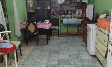 VENTA CASA DE 3 PISOS Y AZOTEA A UNAS CUADRAS DE WIESSE