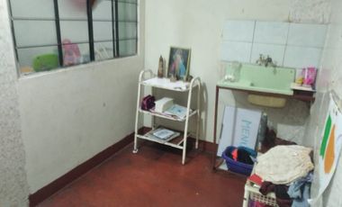 VENTA CASA DE 3 PISOS Y AZOTEA A UNAS CUADRAS DE WIESSE