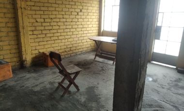 VENTA CASA DE 3 PISOS Y AZOTEA A UNAS CUADRAS DE WIESSE