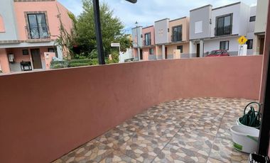 RENTO HERMOSA CASA EN SAN MIGUEL DE ALLENDE