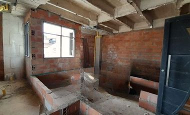 SE VENDE APARTAMENTO,EL SANTUARIO, LA JUDEA