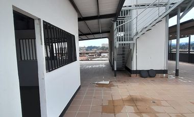 SE RENTA LOCAL,RIONEGRO,CENTRO DE INVERCIONES PARQUE CENTRAL