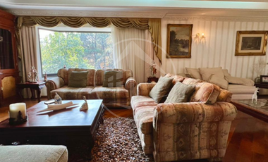 Casa En Chiluca: Jardín Plano Y Diseño Espacioso En Un Entorno Natural Exclusivo