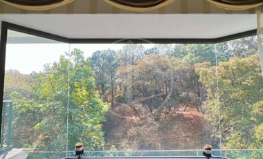 Casa En Chiluca: Jardín Plano Y Diseño Espacioso En Un Entorno Natural Exclusivo