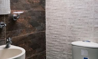 SE ALQUILA APARTAMENTO POR NOCHE PARA 8 PERSONAS MAXIMO,EXCELNTE UBICACION