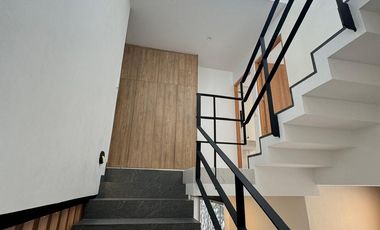 Casa en venta con alberca Paloma de la paz.