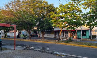 Venta casa en Geo Villas del puerto, en andador cerca del oxxo de la entrada.