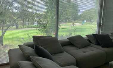 SE VENDE CASA RESIDENCIA EN EL CAMPANARIO QUERÉTARO CON ALBERCA FRENTE A PARQUE CON LAGOS