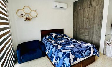 Casa en venta con alberca y seguridad