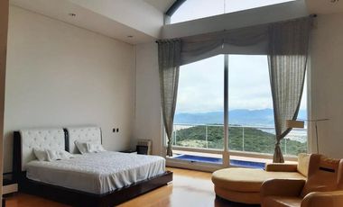 VENDO MANSION SINDAMANOY CHIA 1800 M2