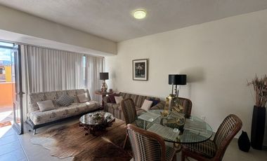 Duplex. Reloj, Zirándaro.