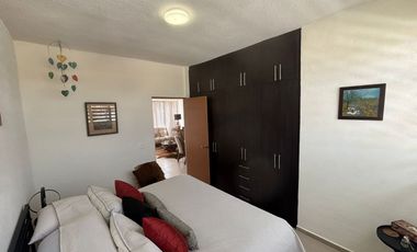 Duplex. Reloj, Zirándaro.