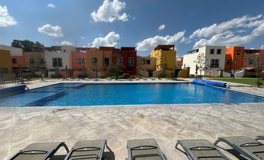 Duplex. Reloj, Zirándaro.