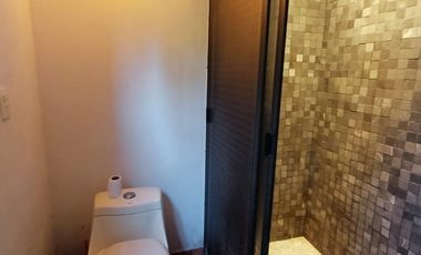 SE VENDE CASA EN CARRETERA CUERNAVACA-ACAPULCO