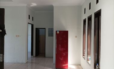 Dijual Cepat, Rumah Second Cantik Di Kharisma Residence Tarogong Garut