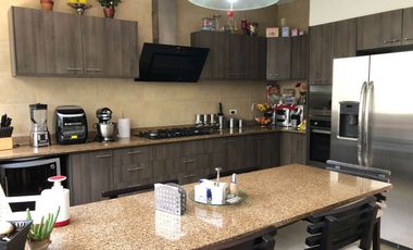 Alquiler de Departamento Duplex en Monteserrin