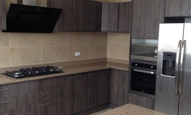 Alquiler de Departamento Duplex en Monteserrin