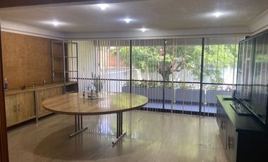 CASA EN VENTA SATELITE CON 270 M2 DE JARDIN