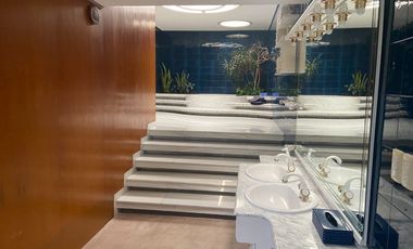 CASA EN VENTA SATELITE CON 270 M2 DE JARDIN