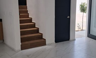 VENTA DE CASA EN FRACCIONAMIENTO PRIVADO IXTULCO