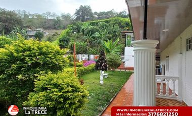 Se vende Casa campestre a puerta cerrada en Buga-valle, corregimiento  Sanjon Hondo, vereda los Guaduales.